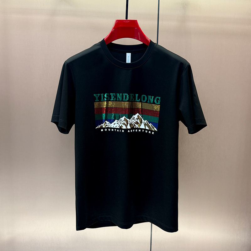 Herren-T-Shirt mit Rundhalsaus – Streetwear Brand Bewertung und Preis