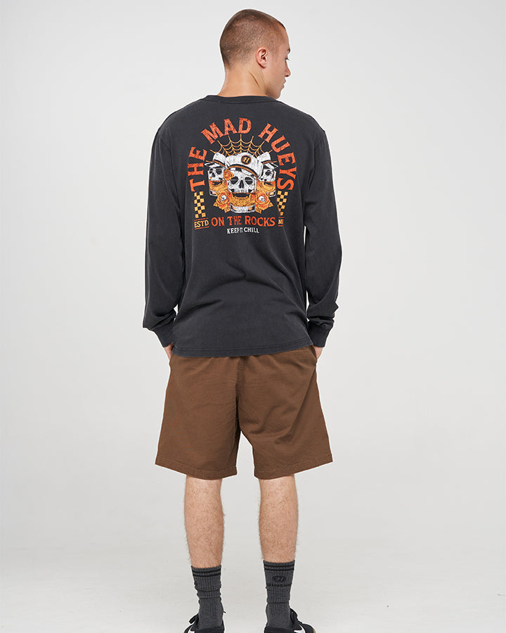 On The Rocks Skull Sailor Fish – Streetwear Brand Hoodies Bewertung und Preis
