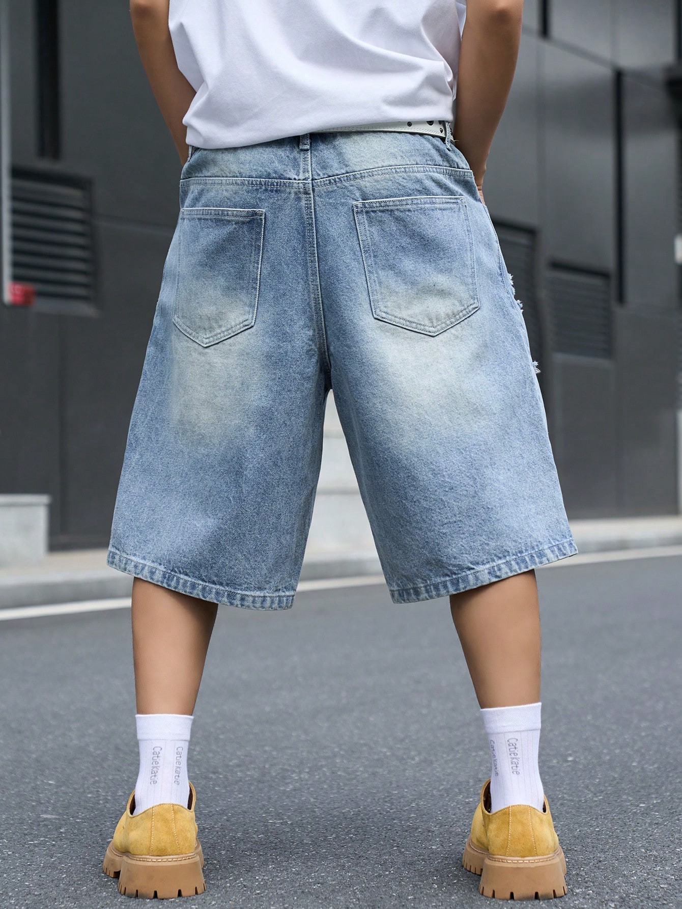 Locker sitzende Denim-Bermudas – Streetwear Brand Pants Bewertung und Preis